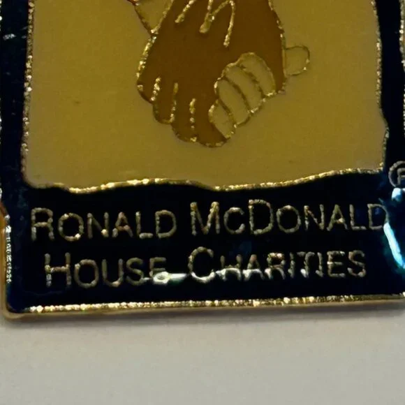 Ronald McDonald House Charities House Shaped Metal Lapel Pin 1990s - Picture 3 of 5